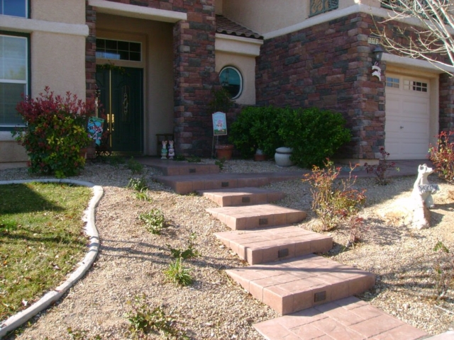 front steps to a Las Vegas home made of stone